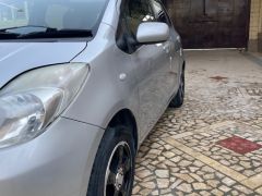 Фото авто Toyota Vitz