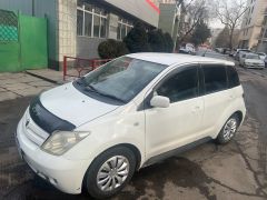 Сүрөт унаа Toyota Ist