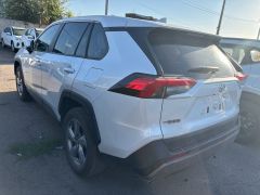 Сүрөт унаа Toyota RAV4