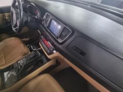 Сүрөт унаа Kia Carnival