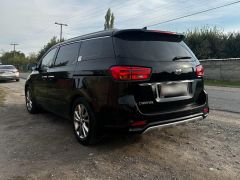 Фото авто Kia Carnival