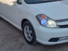 Сүрөт унаа Honda Stream