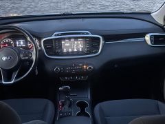 Сүрөт унаа Kia Sorento