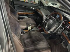 Сүрөт унаа Honda Inspire