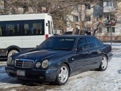 Фото авто Mercedes-Benz E-Класс