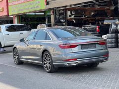 Photo of the vehicle Audi A8