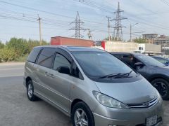 Фото авто Toyota Estima