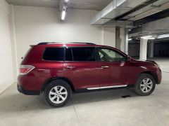 Сүрөт унаа Toyota Highlander