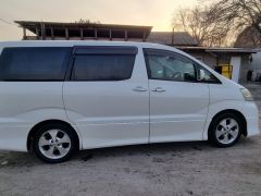 Сүрөт унаа Toyota Alphard