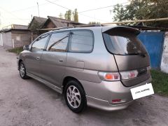 Сүрөт унаа Toyota Gaia