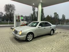 Photo of the vehicle Mercedes-Benz E-Класс