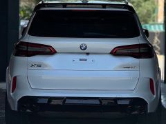 Photo of the vehicle BMW X5