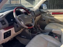 Photo of the vehicle Lexus GX