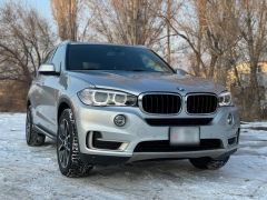 Photo of the vehicle BMW X5