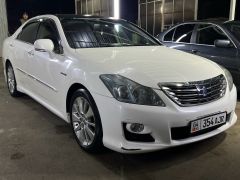 Сүрөт унаа Toyota Crown