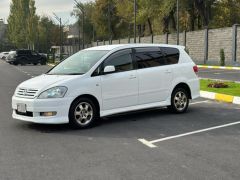 Photo of the vehicle Toyota Ipsum