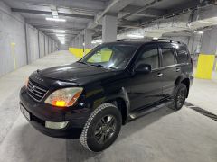 Photo of the vehicle Lexus GX