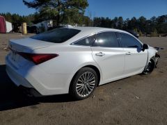 Photo of the vehicle Toyota Avalon