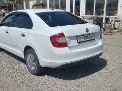 Сүрөт унаа Skoda Rapid