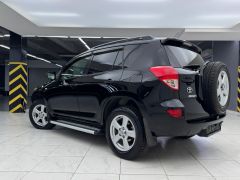 Сүрөт унаа Toyota RAV4