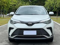 Фото авто Toyota C-HR