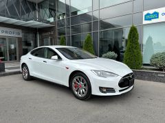 Сүрөт унаа Tesla Model S