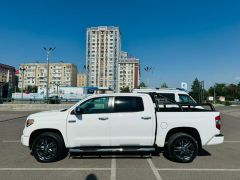 Сүрөт унаа Toyota Tundra