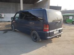 Сүрөт унаа Mercedes-Benz Vito