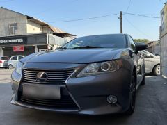 Photo of the vehicle Lexus ES