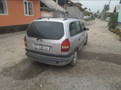 Photo of the vehicle Opel Zafira