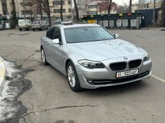 Photo of the vehicle BMW 5 Series