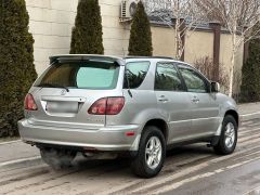 Photo of the vehicle Lexus RX