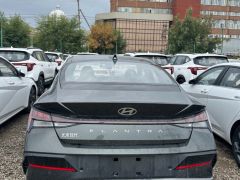 Сүрөт унаа Hyundai Elantra