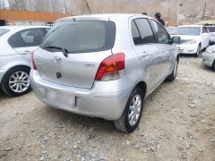 Фото авто Toyota Yaris