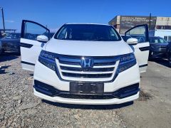 Сүрөт унаа Honda Elysion