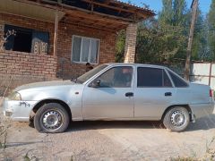 Сүрөт унаа Daewoo Nexia