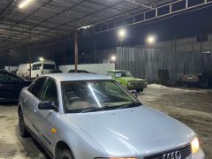 Сүрөт унаа Audi A4