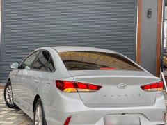 Photo of the vehicle Hyundai Sonata