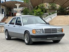 Photo of the vehicle Mercedes-Benz 190 (W201)
