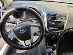 Сүрөт унаа Hyundai Accent