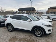 Photo of the vehicle Hyundai Tucson