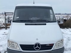 Фото авто Mercedes-Benz Фургон (6х2)