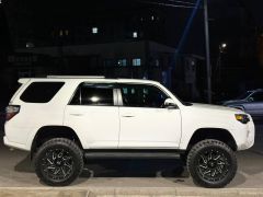 Сүрөт унаа Toyota 4Runner