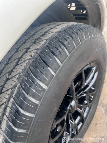 Tires - 265/65/17 Канада Michelin состояние 90% комплект диски новые TRD