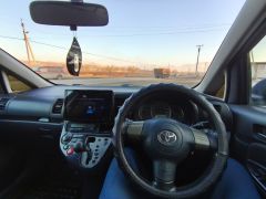 Сүрөт унаа Toyota Wish