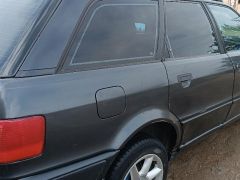 Photo of the vehicle Audi 80