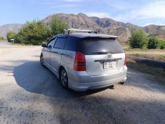 Photo of the vehicle Toyota Wish