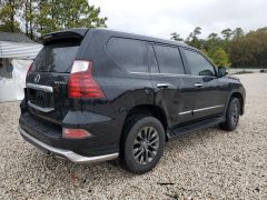 Photo of the vehicle Lexus GX