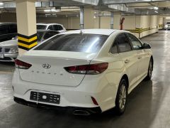 Photo of the vehicle Hyundai Sonata