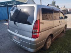 Сүрөт унаа Nissan Serena